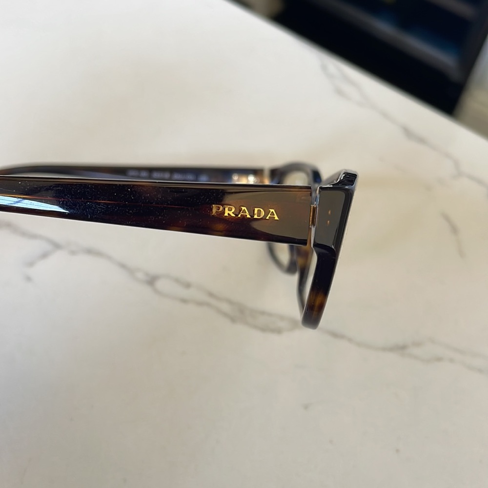Prada Frames. - image 2
